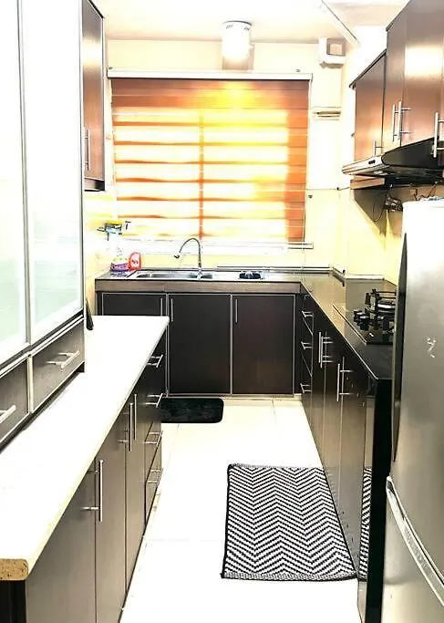 Homestay Bandar Sunway Near Sunway Lagoon Petaling Jaya Apartment